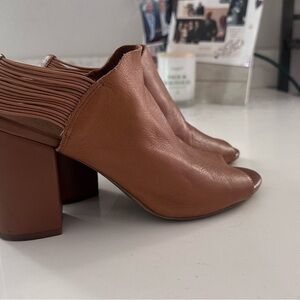 Franco Sarto Tan Block Heeled Mules